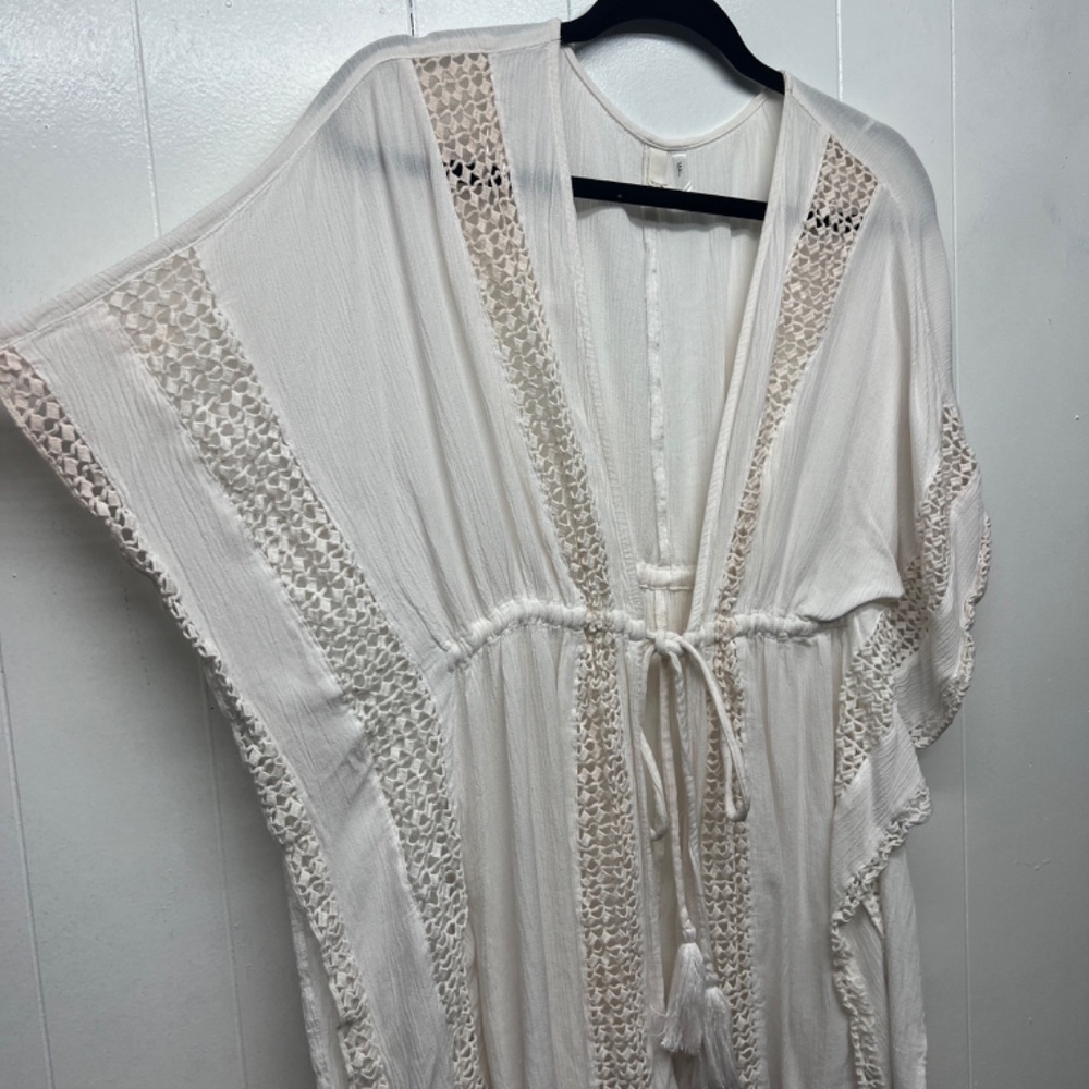 Elan Women's Embroidered Gauzy Bohemian Tunic Top Size Small Oversized Beachy - Picture 7 of 15